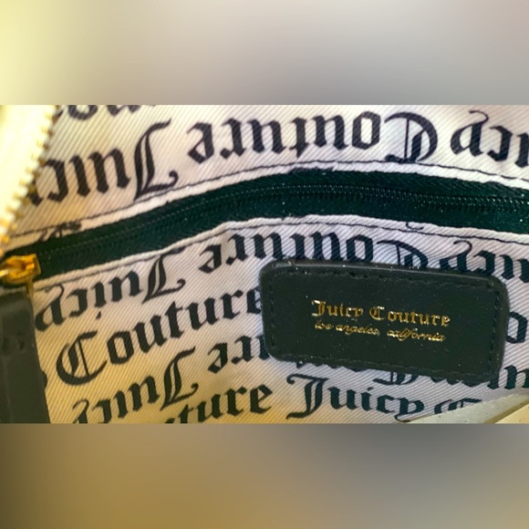 ๐WTโ
JUICY COUTURE ANGEL URBAN HERITAGE BOWLER W/Crossbody strap โ
๐๐พNEVER USE - Picture 4 of 11